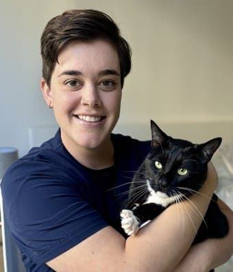 Dr. Marina Duveneck Dr. Marina Duveneck